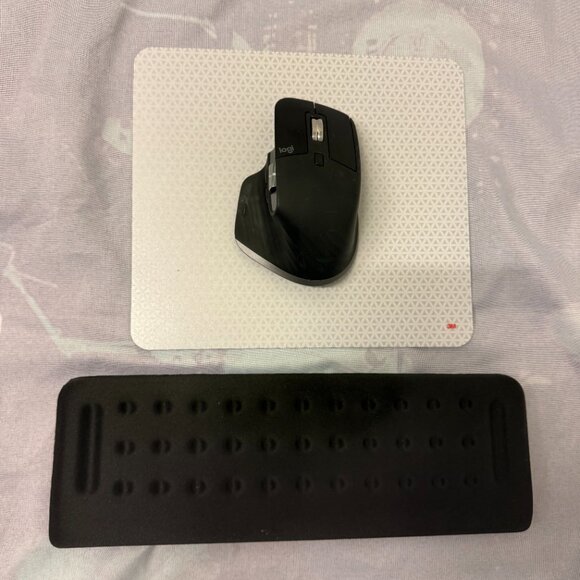 Logitech MX Master 3S for Mac Wireless Performance Mouse – Black - Picture 6 of 8